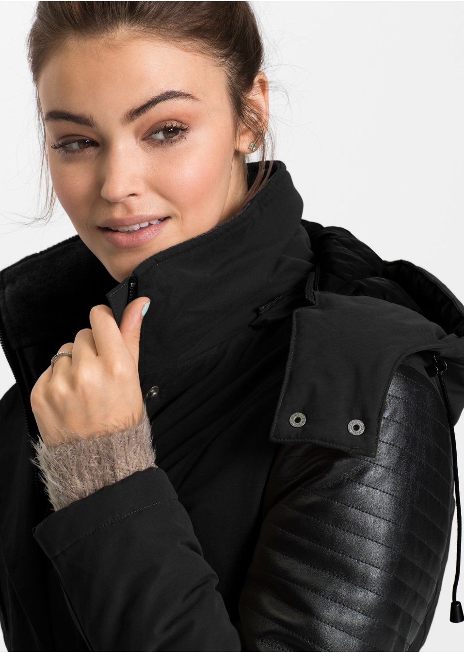 Parka longue à empiècement contrastant