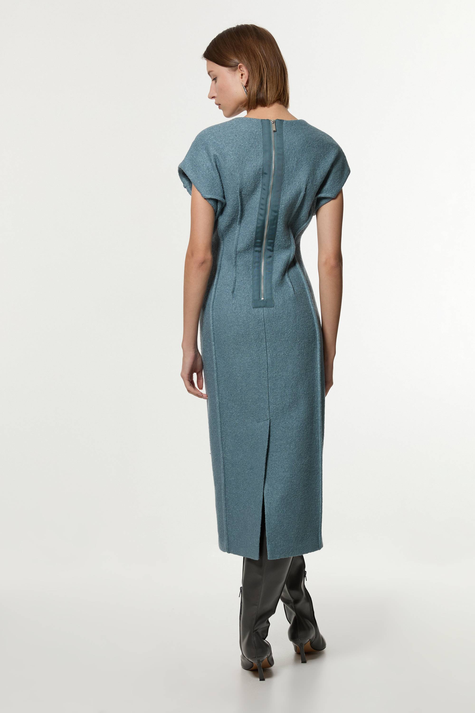 KarenMillen Robe midi texturée en mélange de laine cintrée et ajustée