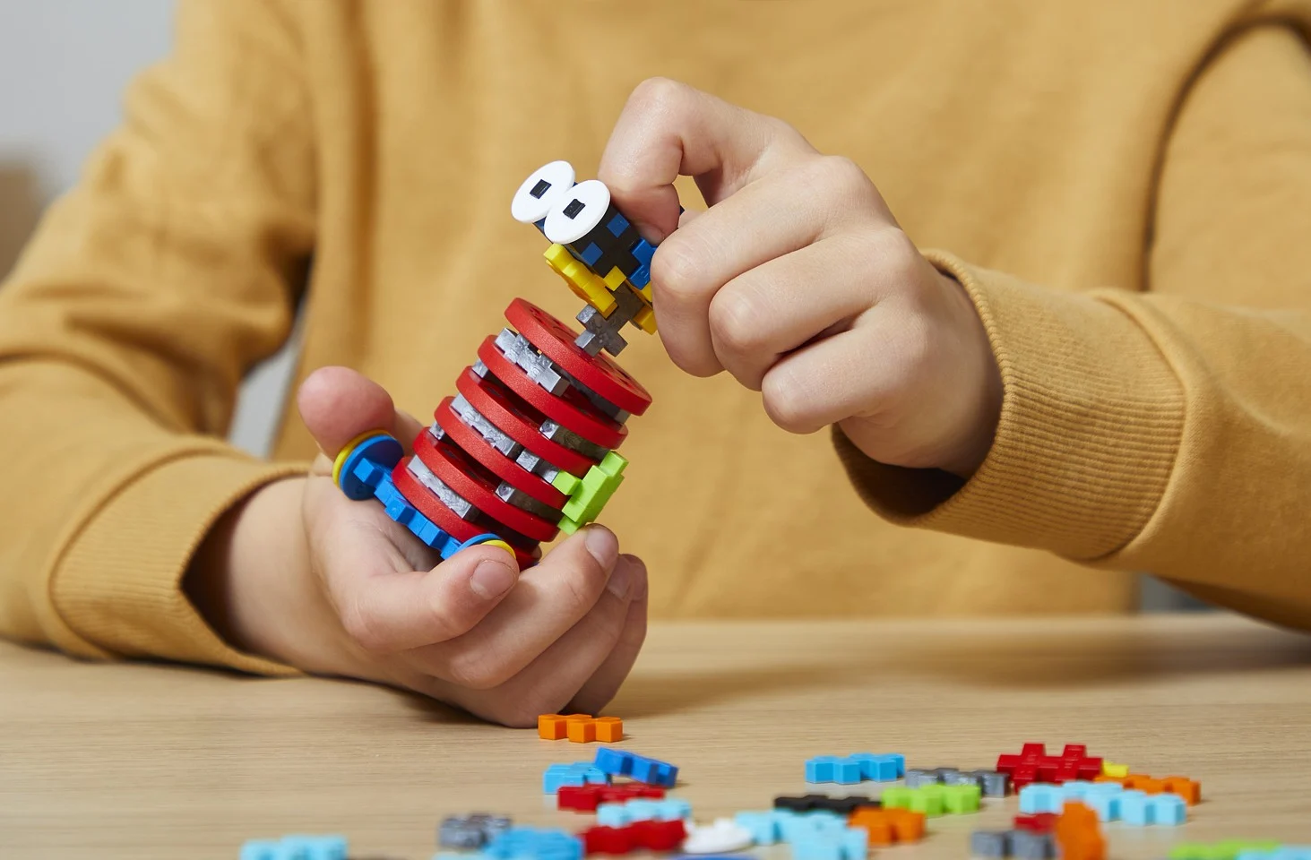 Plus-Plus Learn to Build Robots