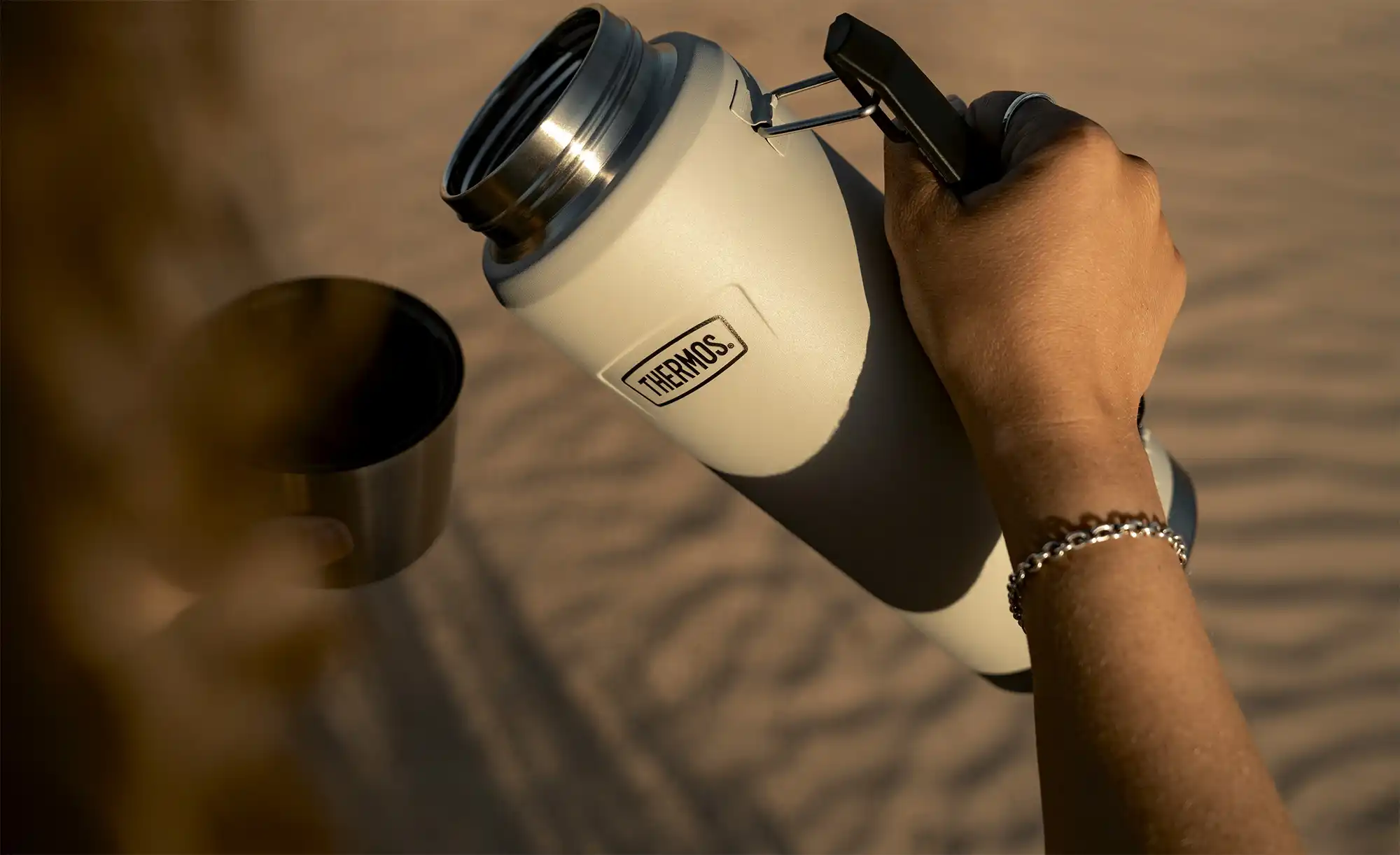 THERMOS Isolierflasche ICON