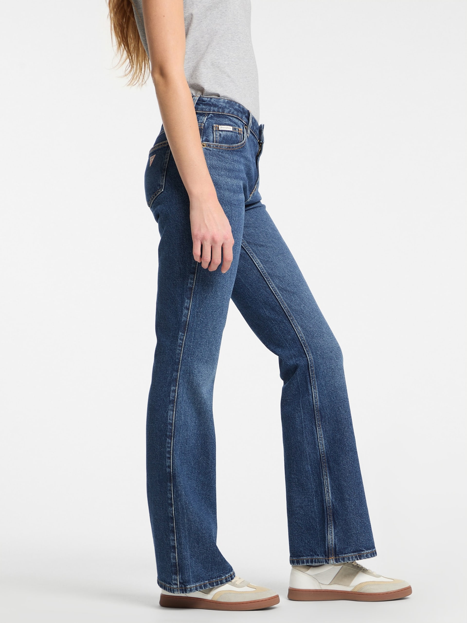 Calça jeans boca de sino G09
