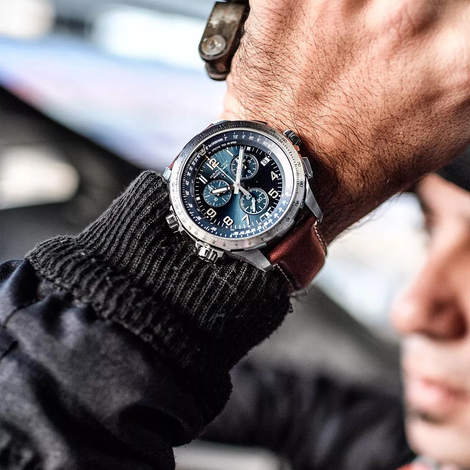 Hamilton Khaki Aviation X-Wind GMT Chrono Quartz H77922541
