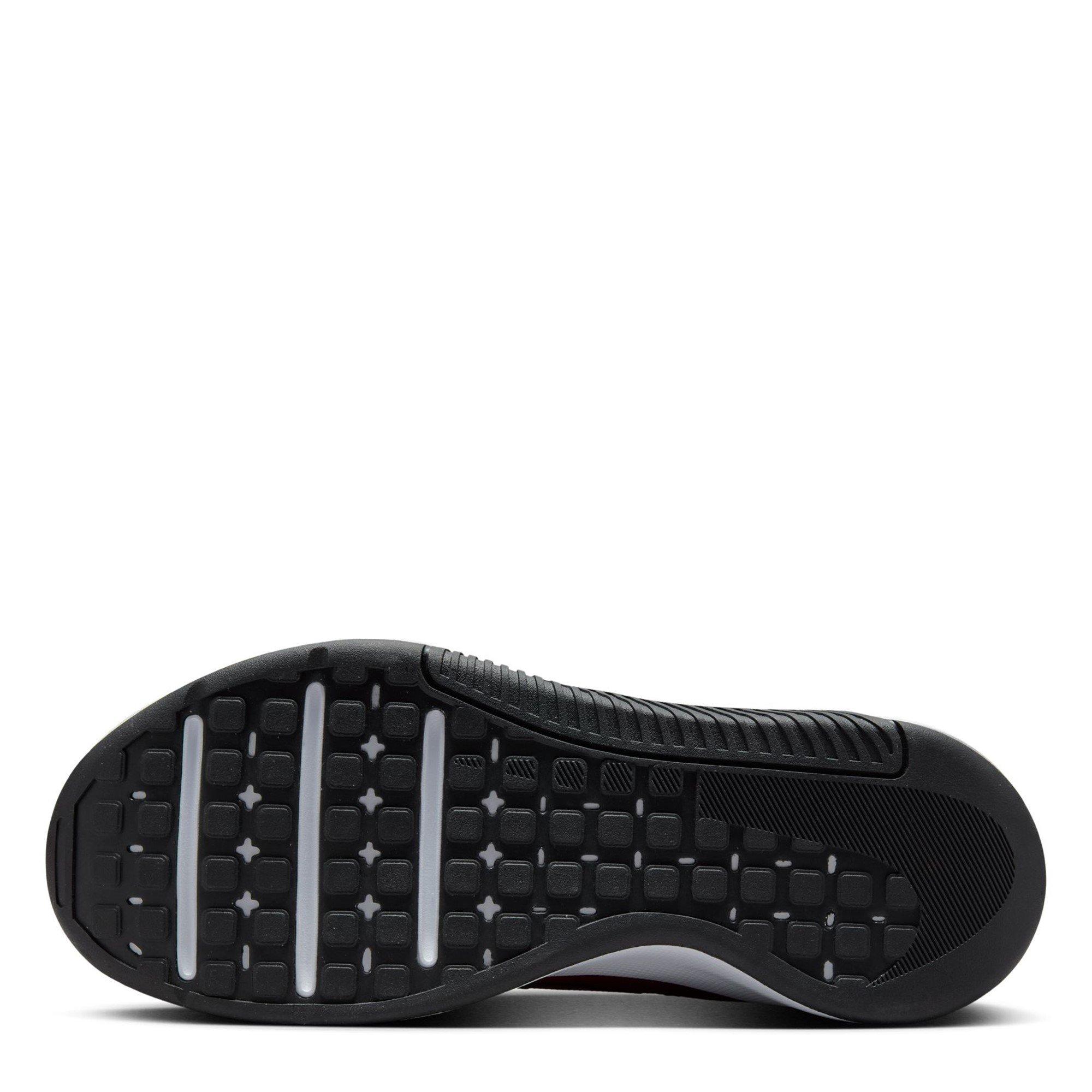 Nike MC Trainer 3