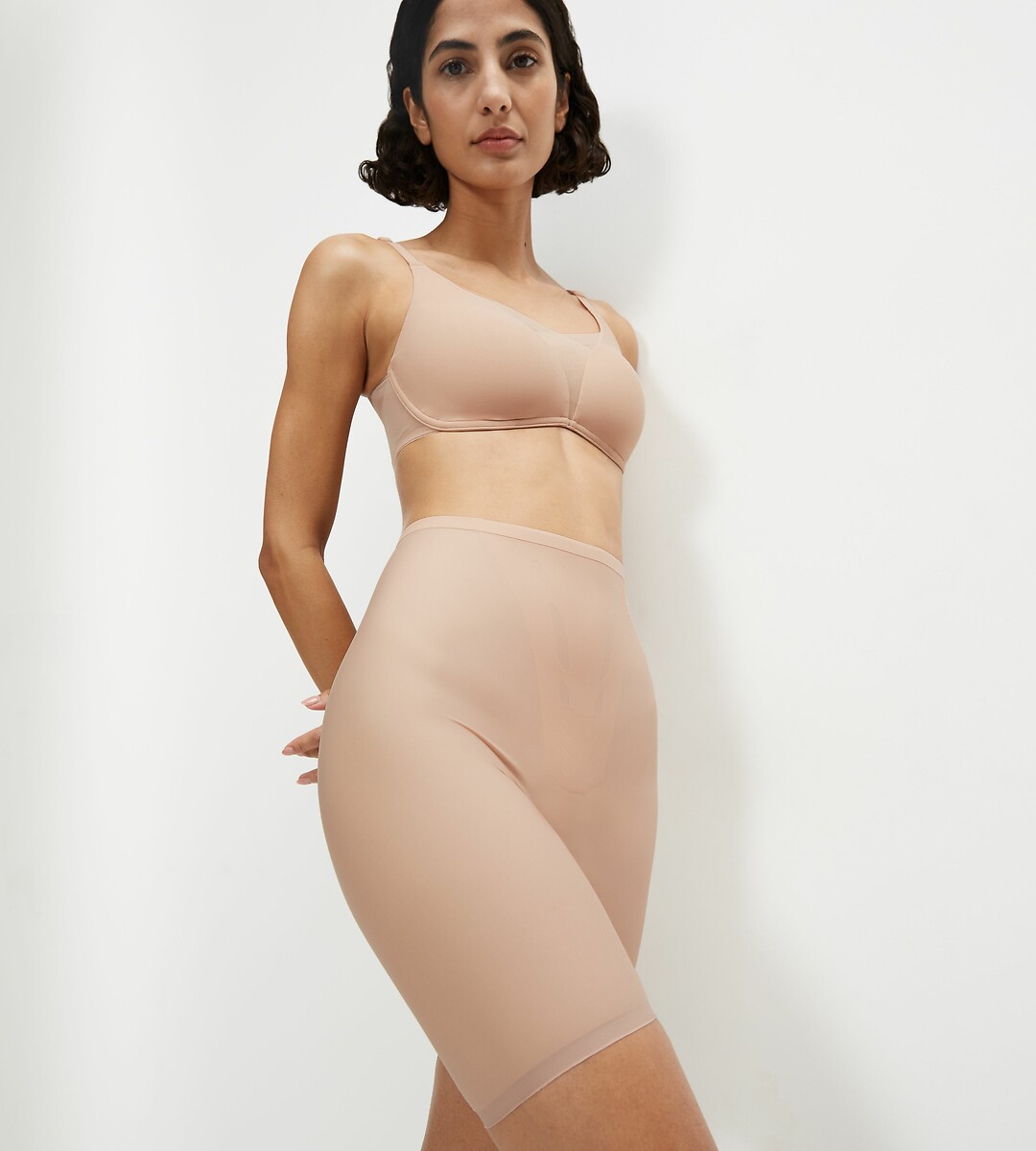 TRIUMPH<br>Calcinha modeladora, segunda pele. Inteligente
