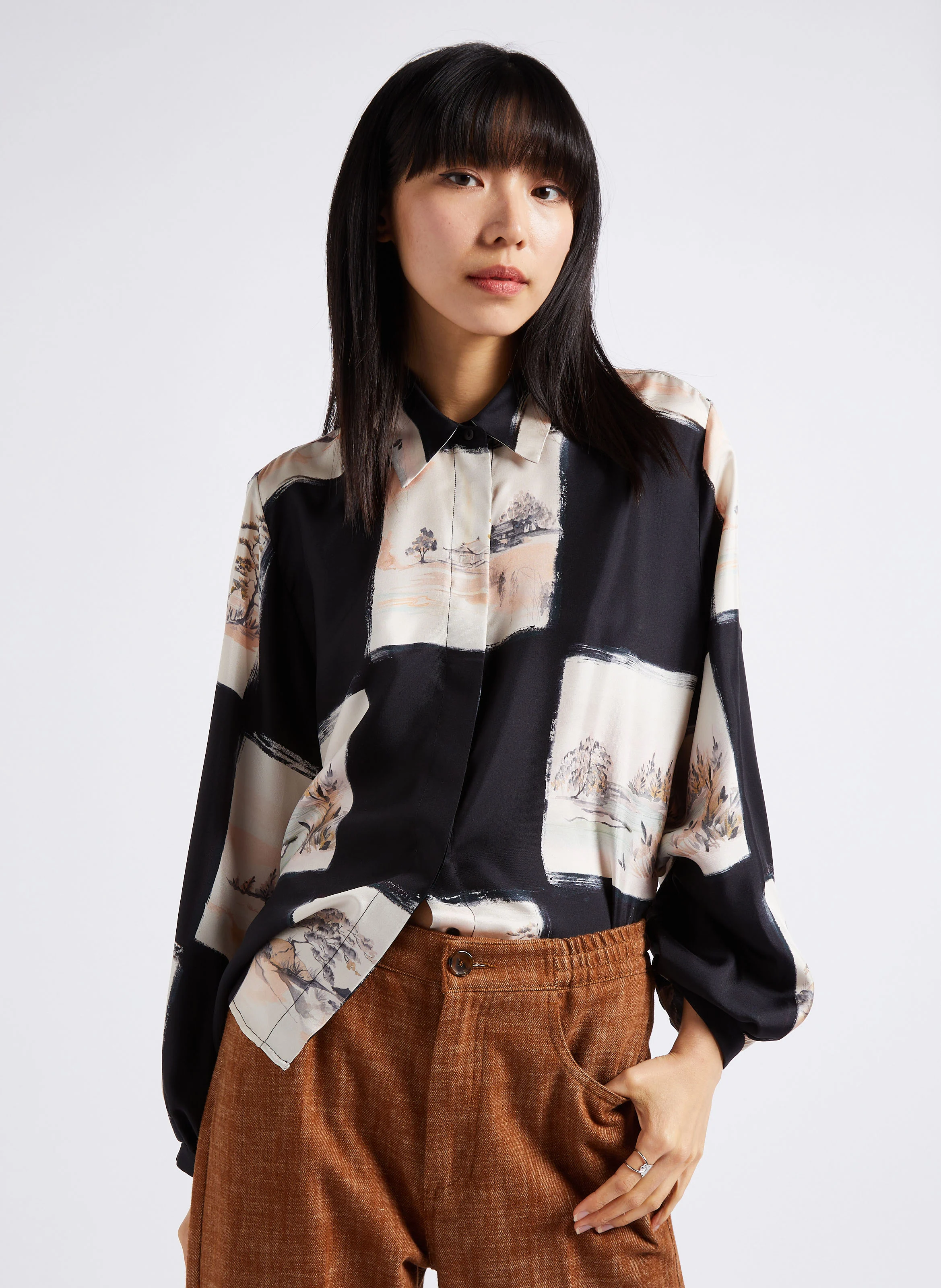 ICHIGO - Chemise col classique imprimée en soie| Multicolore