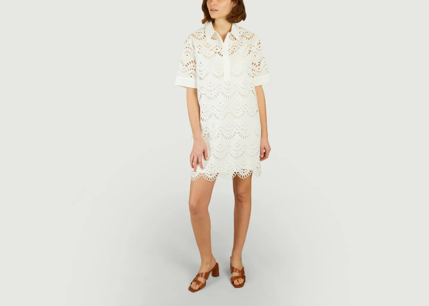 Robe Crest Suncoo