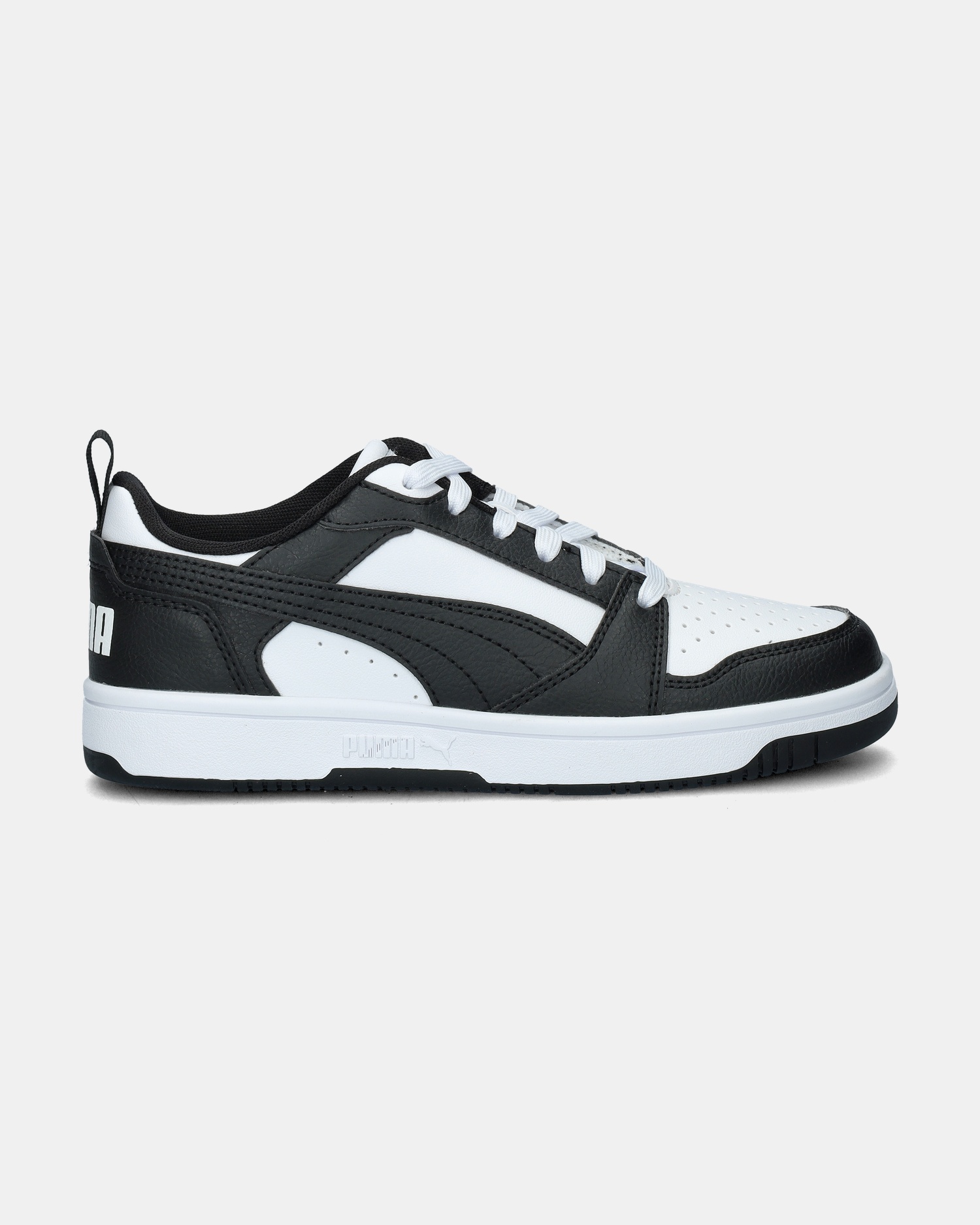 Puma Rebound V6 Low Lage sneakers  - zwart