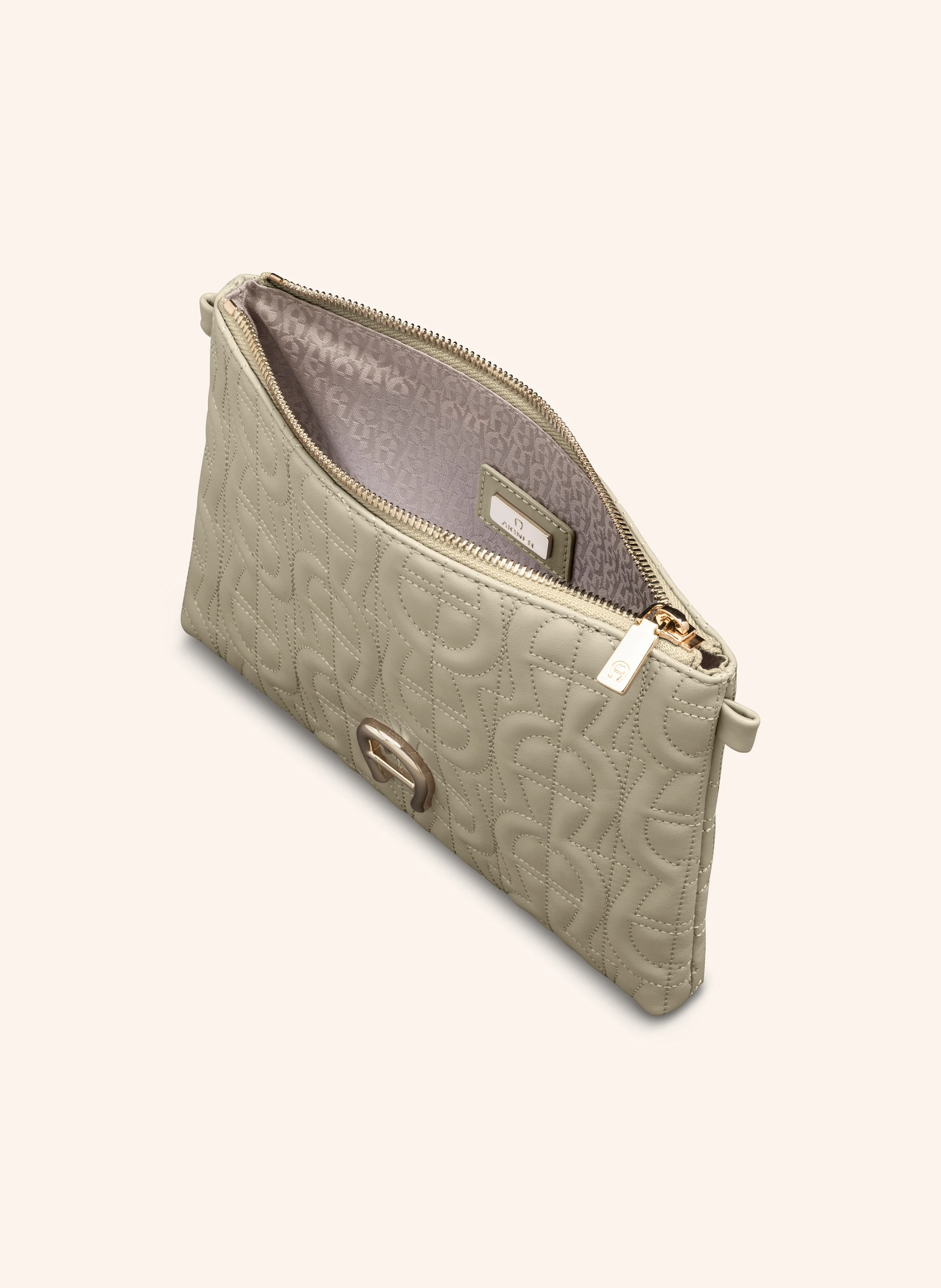 AIGNER DIADORA
