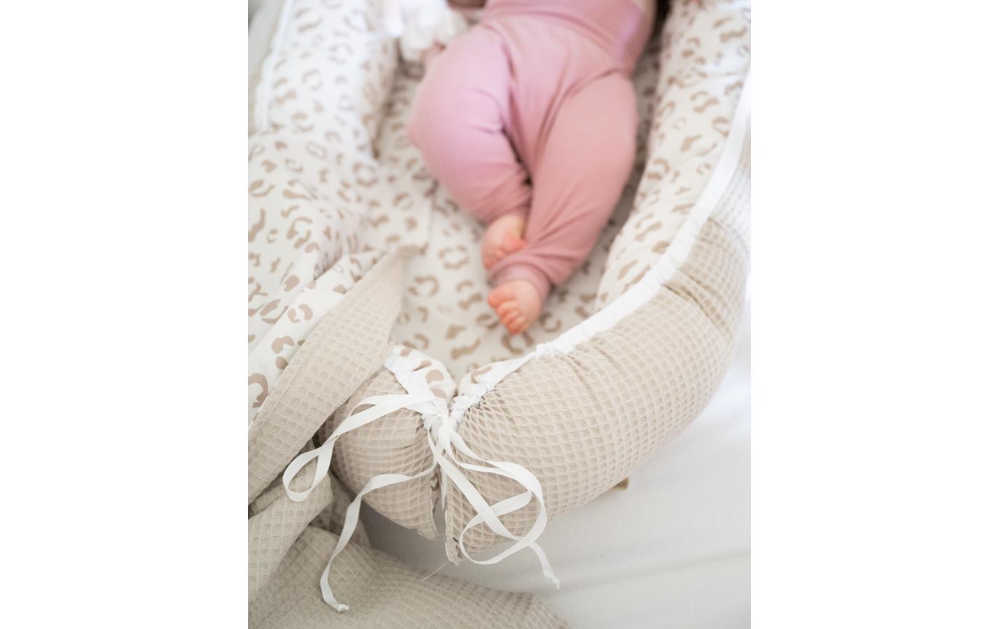 Babynest Leo 55 x 95 cmKuschelnest für Schutz und Geborgenheit