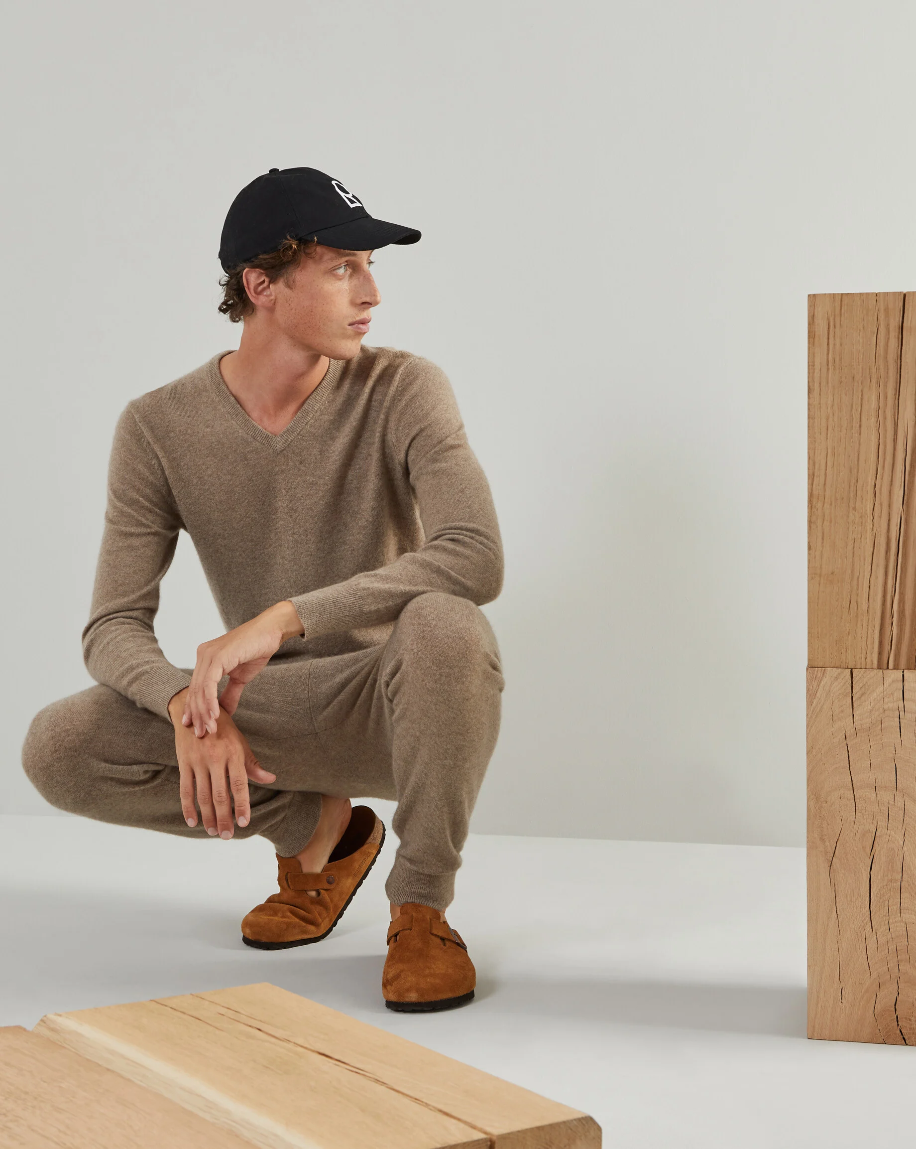 Pull homme col v en cachemire 2 fils | Marron