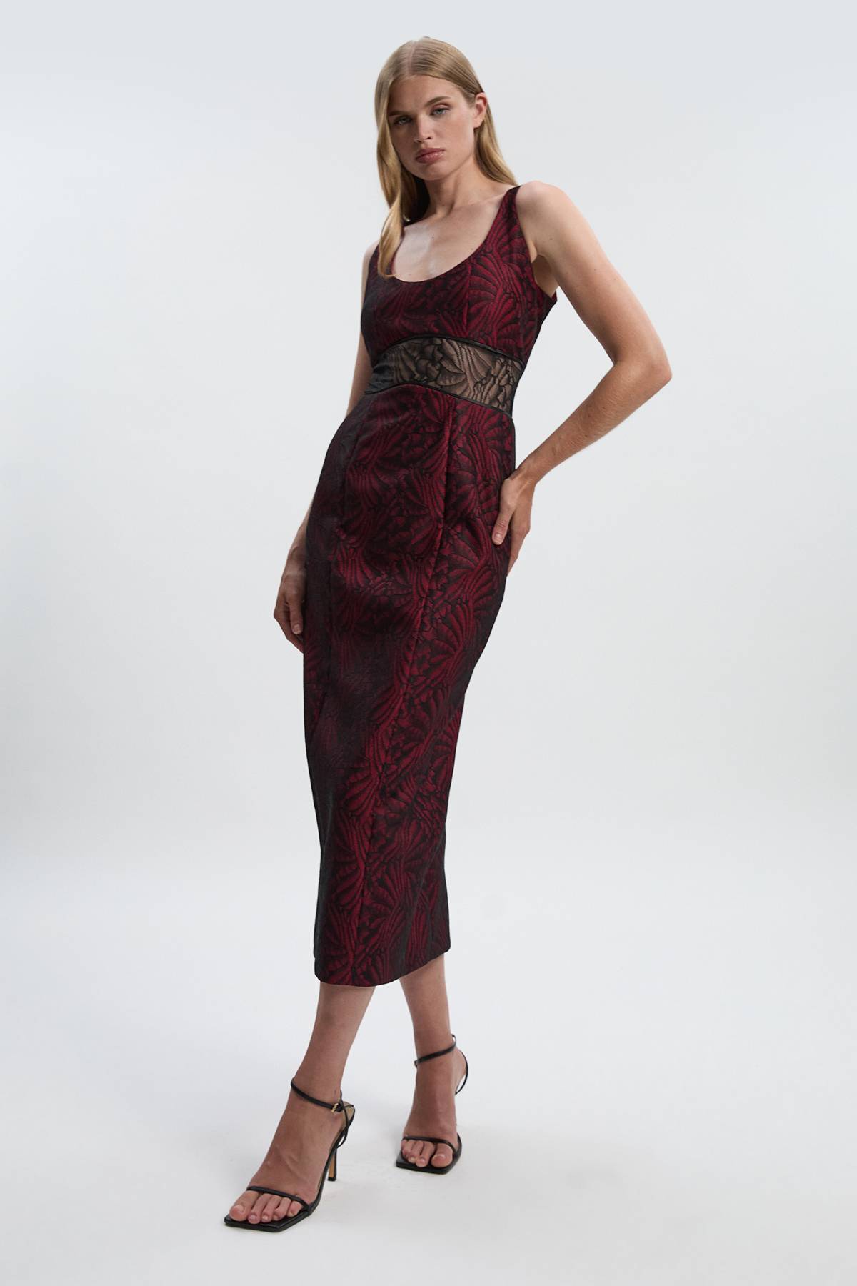 KarenMillen Robe Longue Crayon Ajustée en Dentelle Premium