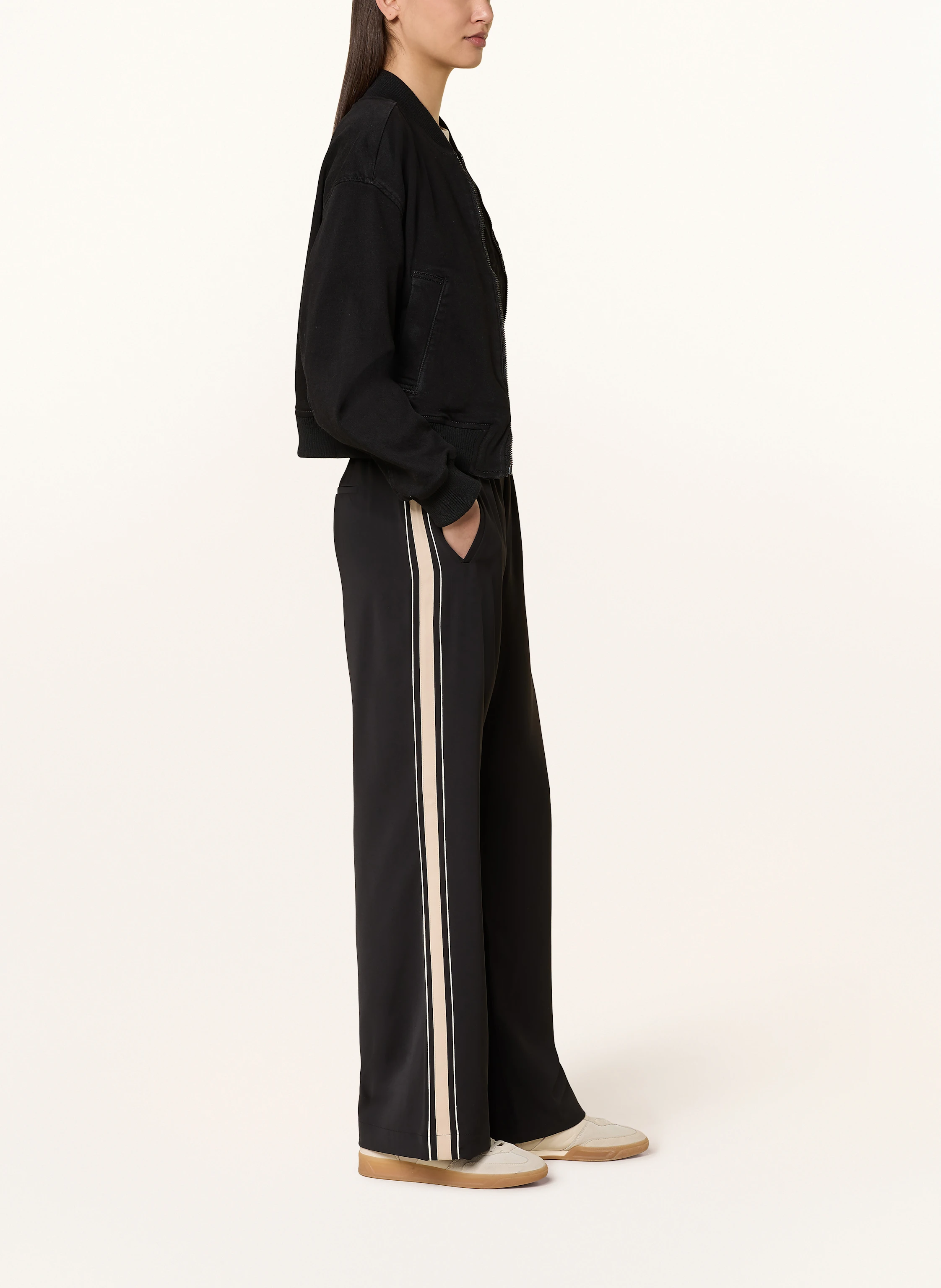 someday Hose CEVIL im Jogging-Stil