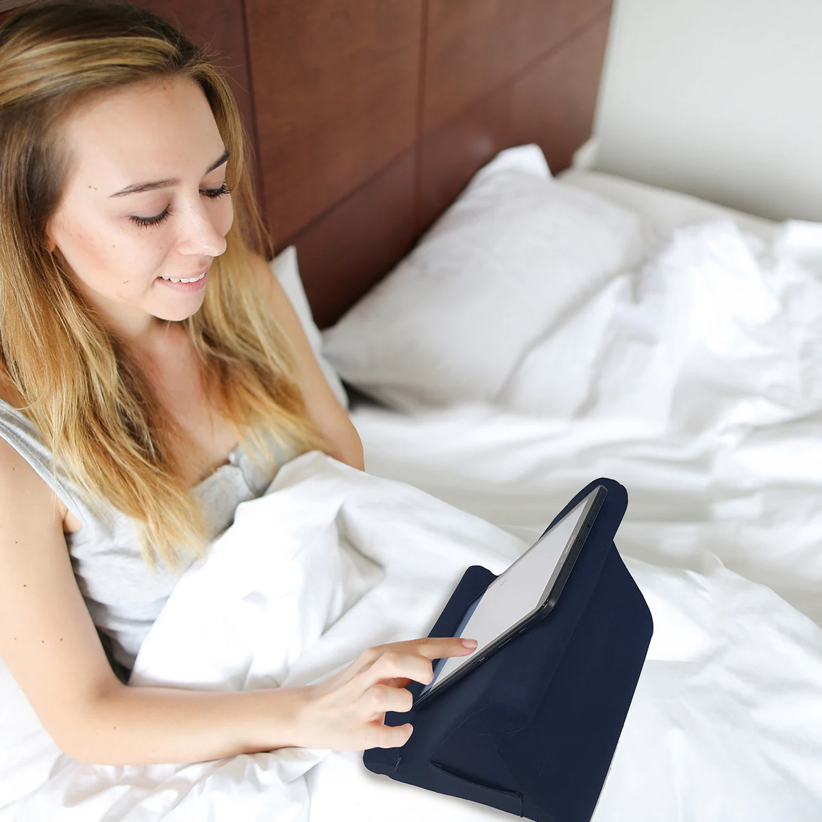 Starlyf® Dreieck Tabletkissen - Lese - Kissen - Buchkissen Digi Cushion