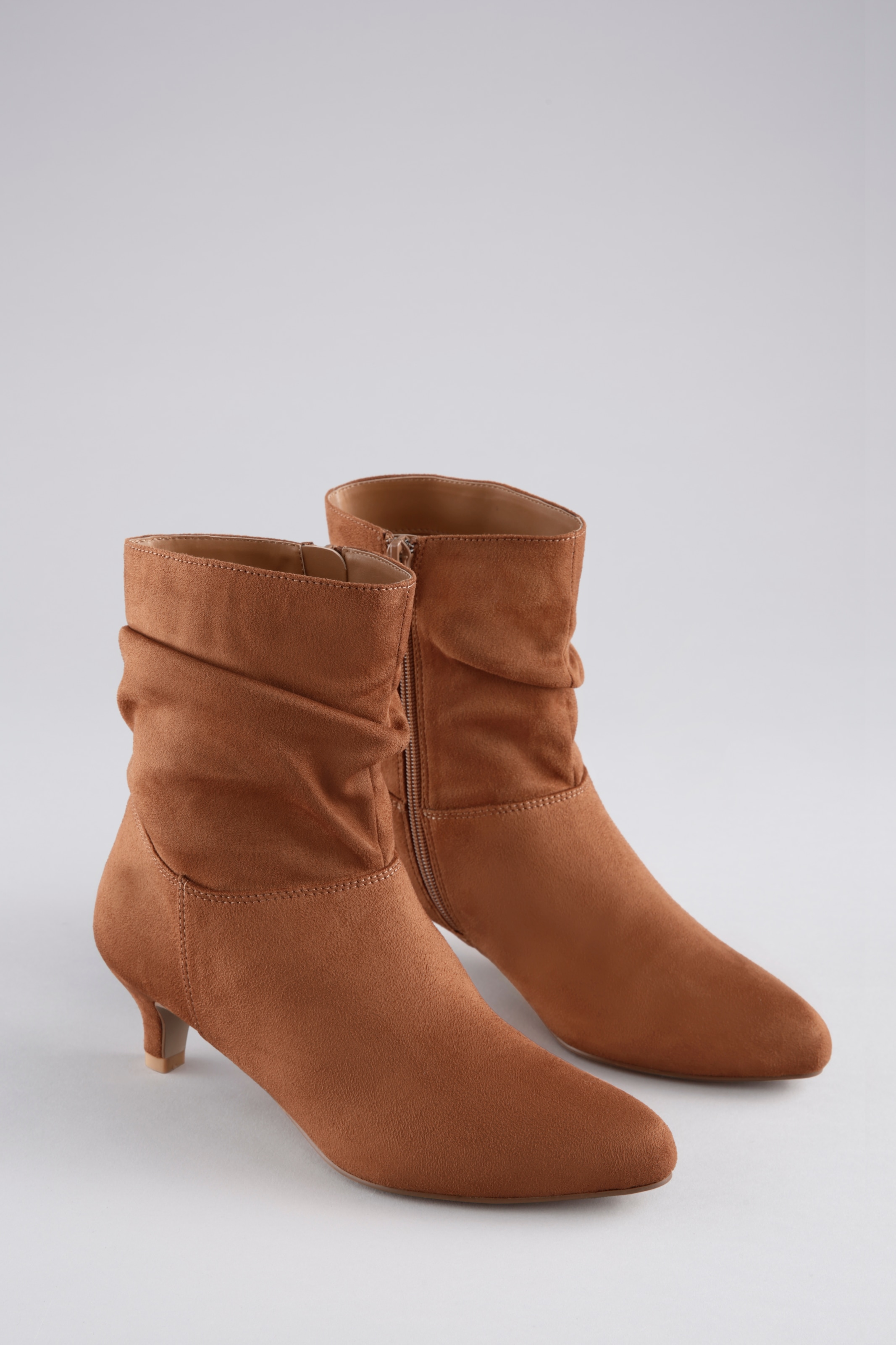 Aniston SHOES Stiefelette  , Boots mit slouchy Schaft - NEUE KOLLEKTION