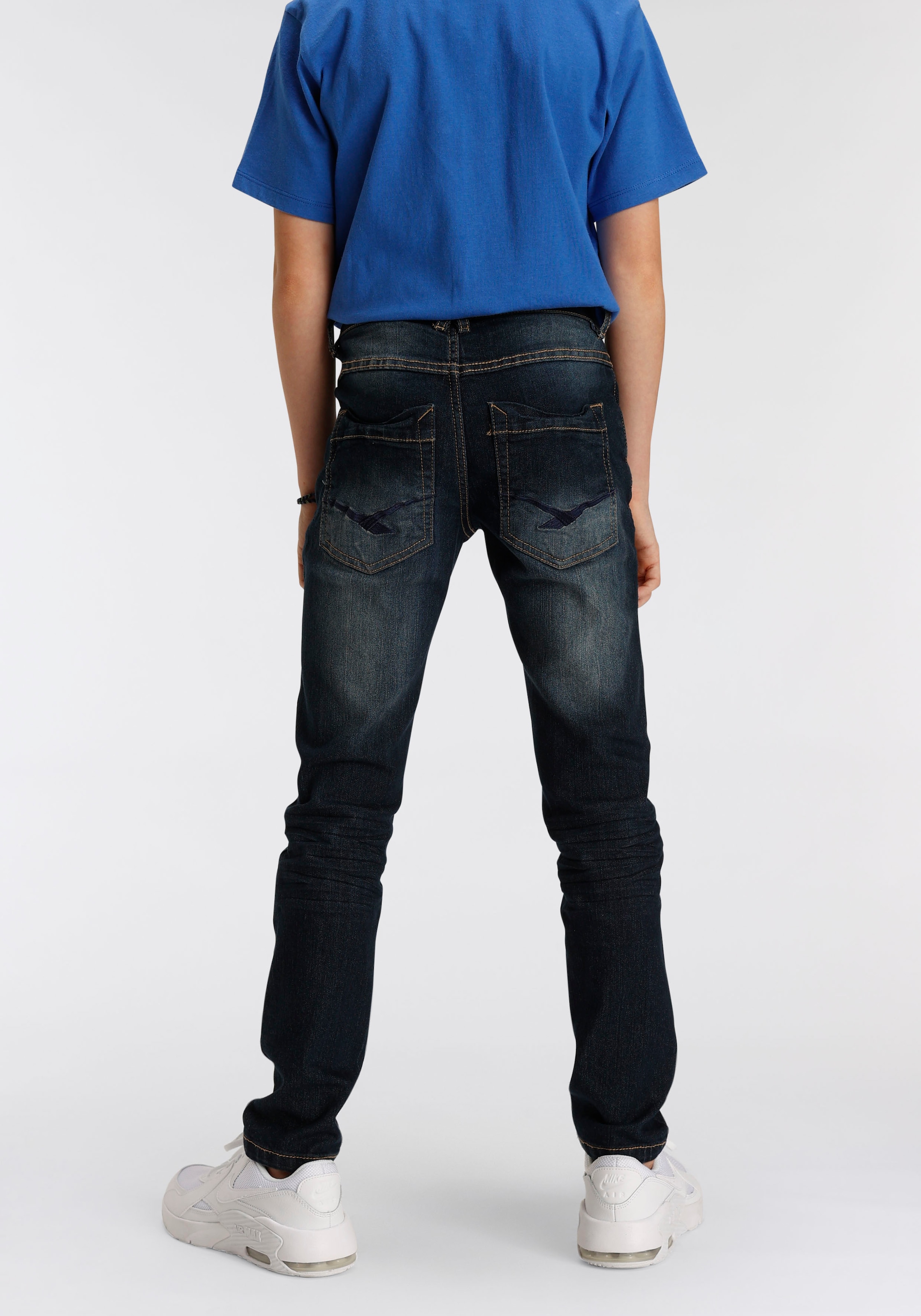 Arizona Stretch-Jeans »Regular fit Jeans« schmaler Schnitt,  5-Pocket-Stil,  normale Leibhöhe
