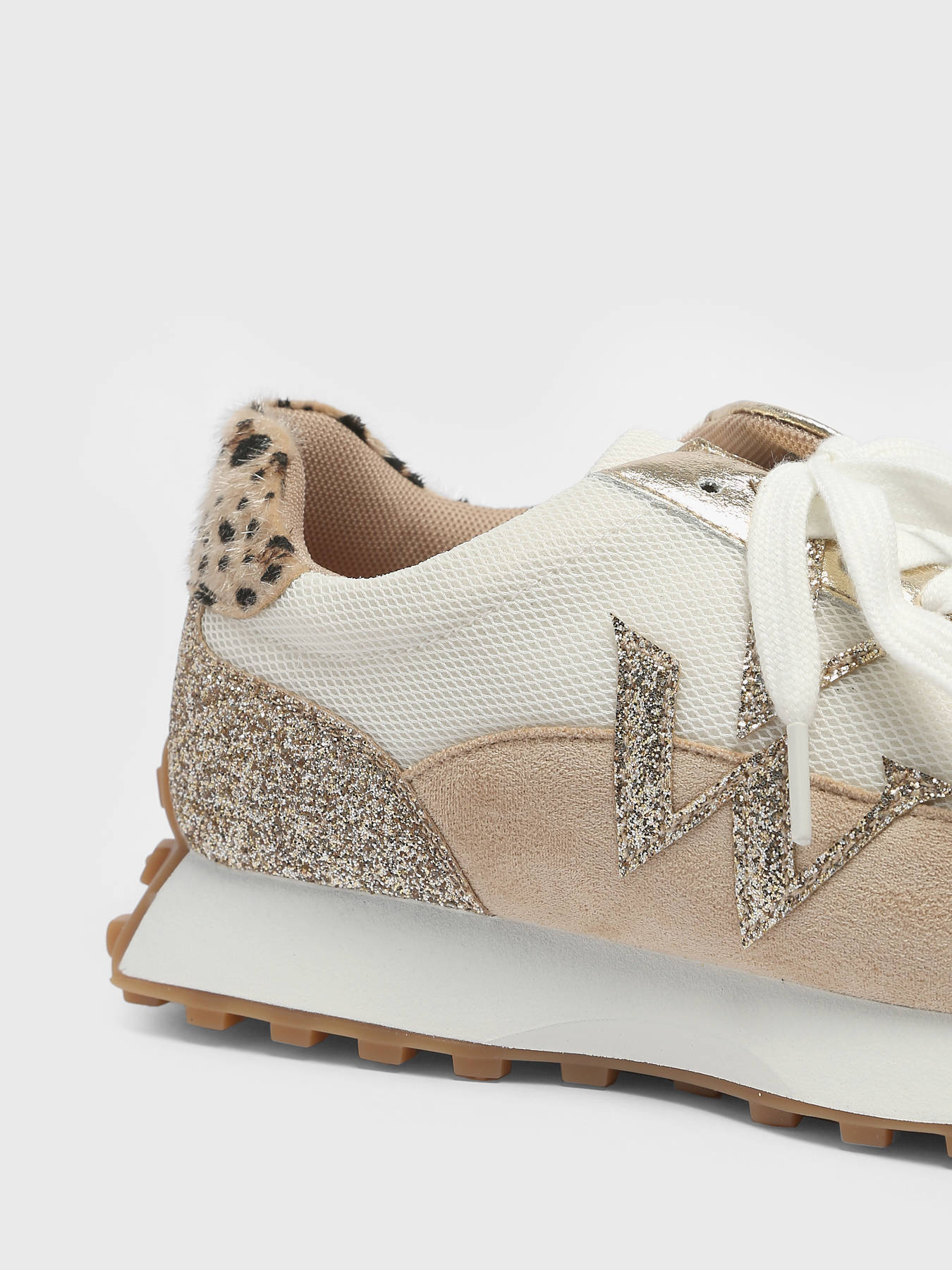 Sneakers VANESSA WU