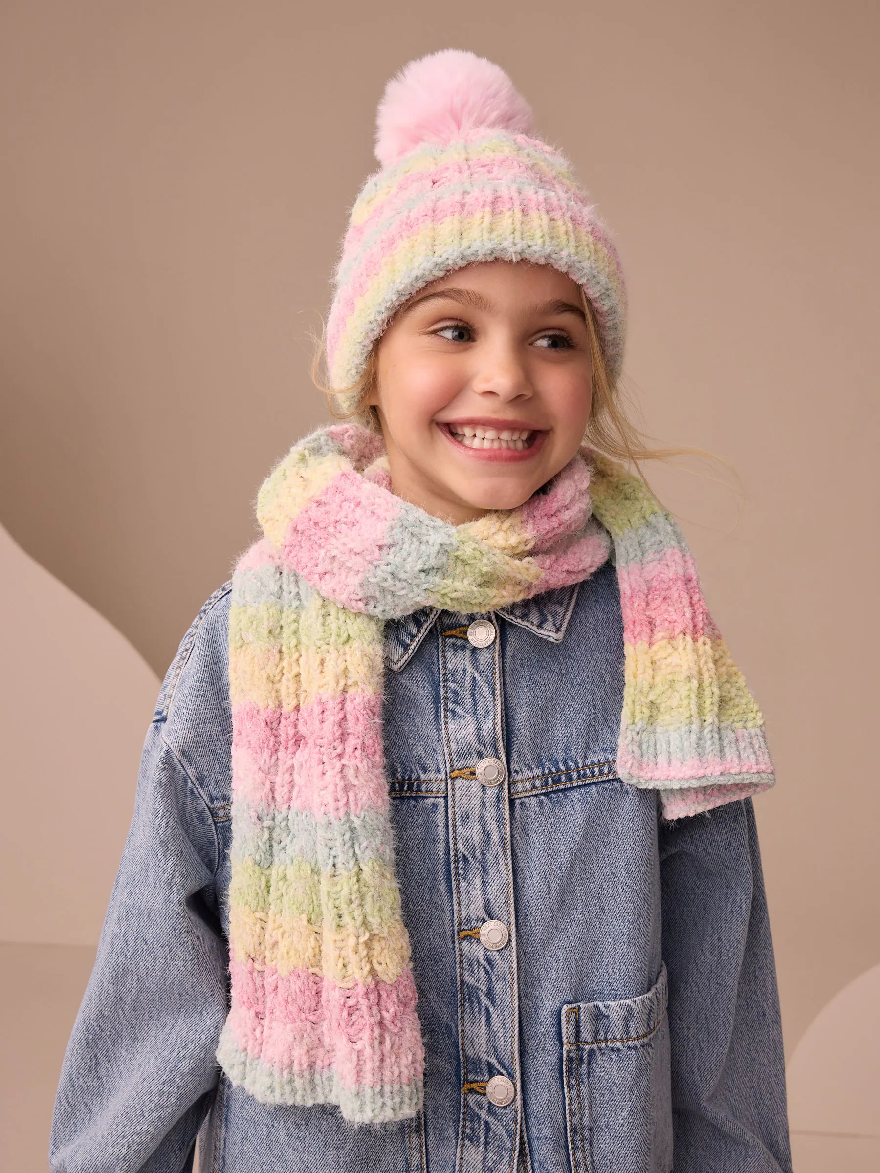 Roze met regenboogprint - Set van beanie en snood (1-13jr)