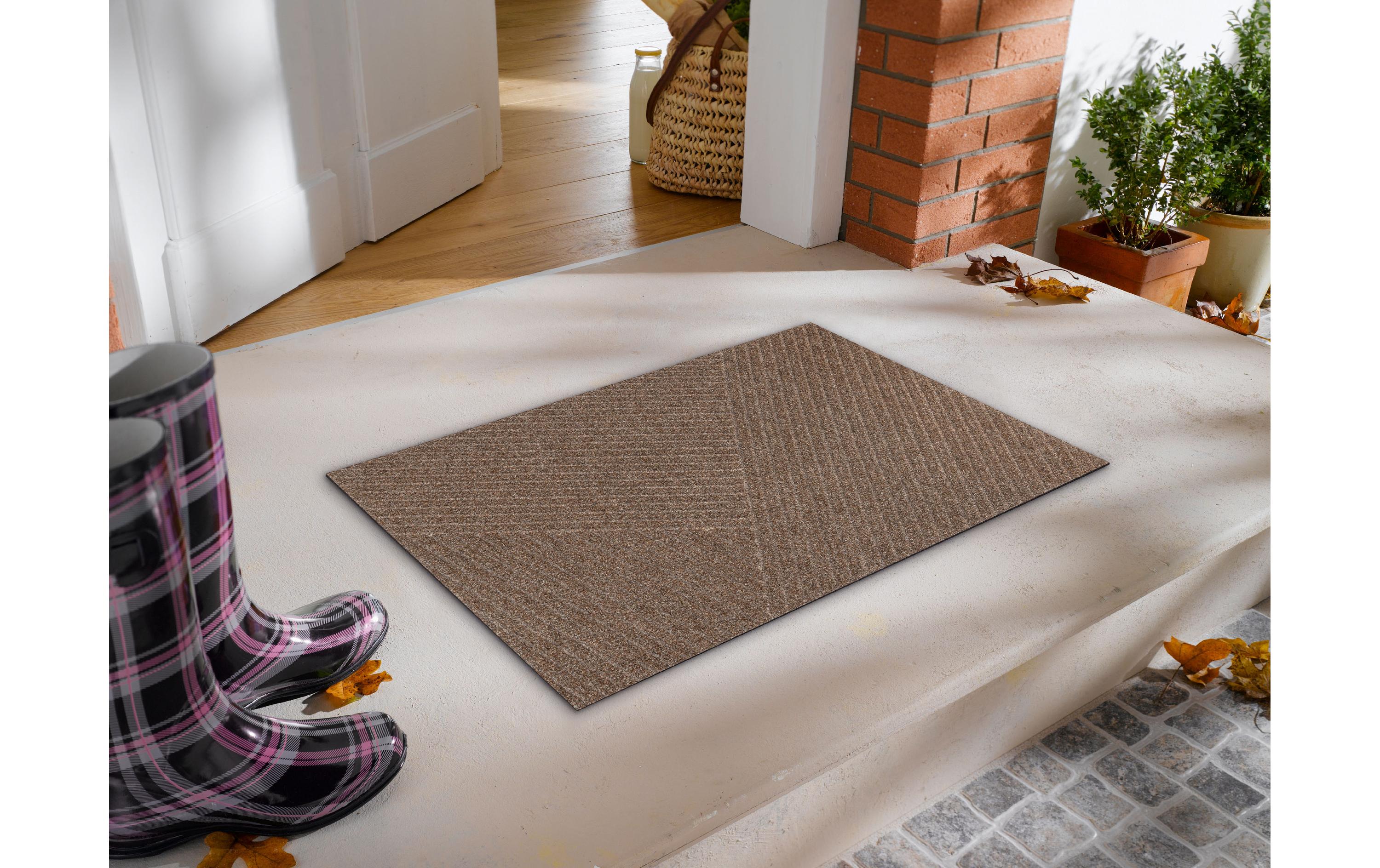 Fussmatte Dune Stripes 45 cm x 75 cm, TaupeRutschfeste Outdoor Fussmatte