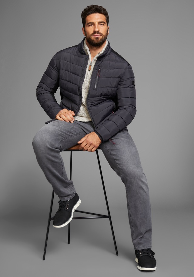 Man's World Steppjacke ohne Kapuze mit Reissverschlusstaschen,  mit Brusttasche,  mit Innentaschen