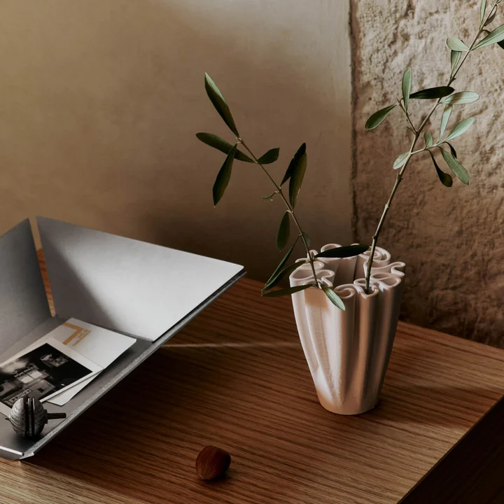 Ferm Living - Dedali Vase, H 11 cm, off-white