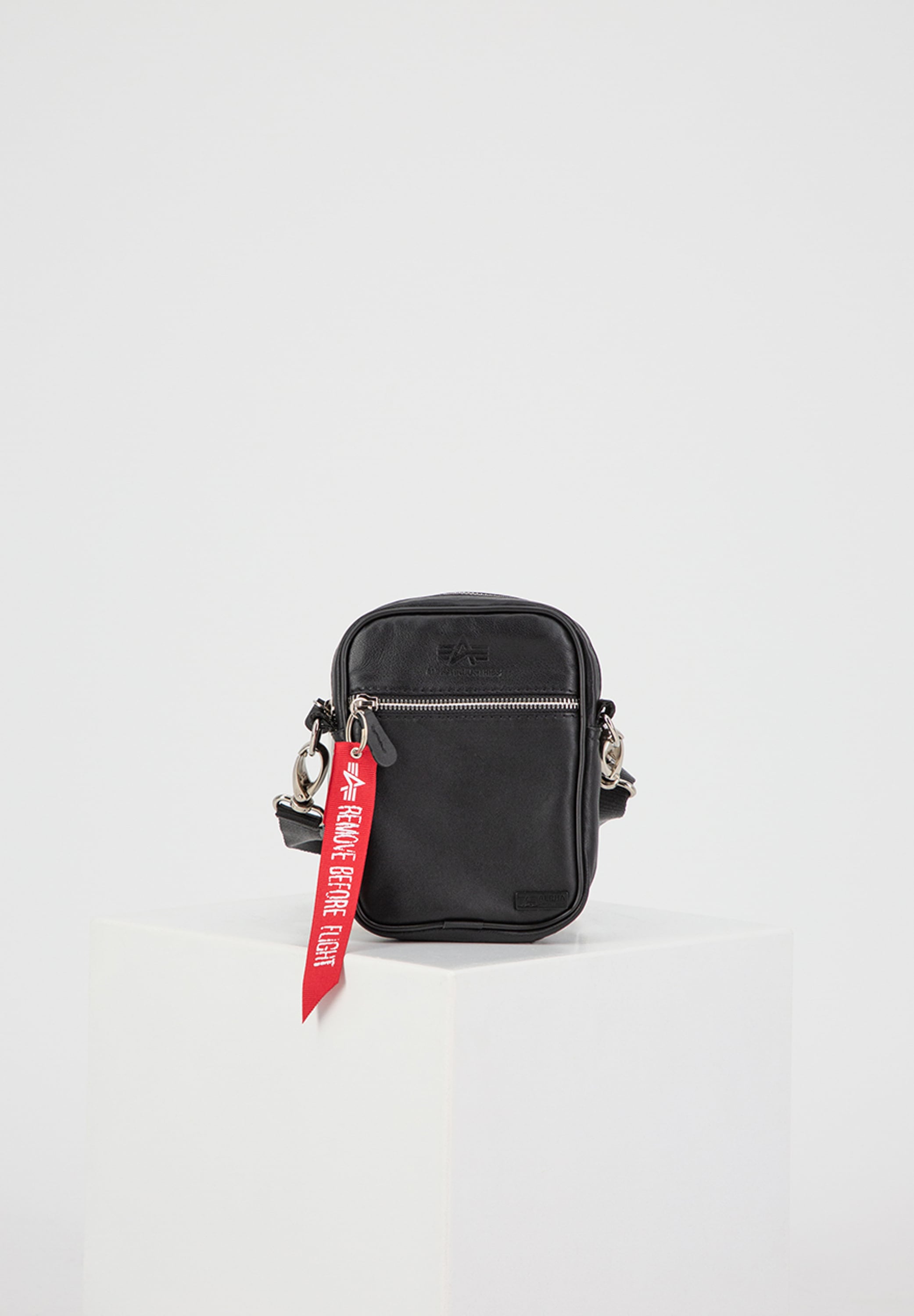 Alpha Industries Tragetasche »RBF Leather Utility Bag«