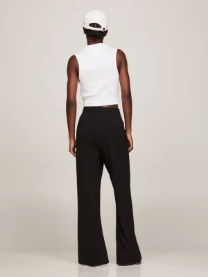 Regata cropped com logo de arquivo