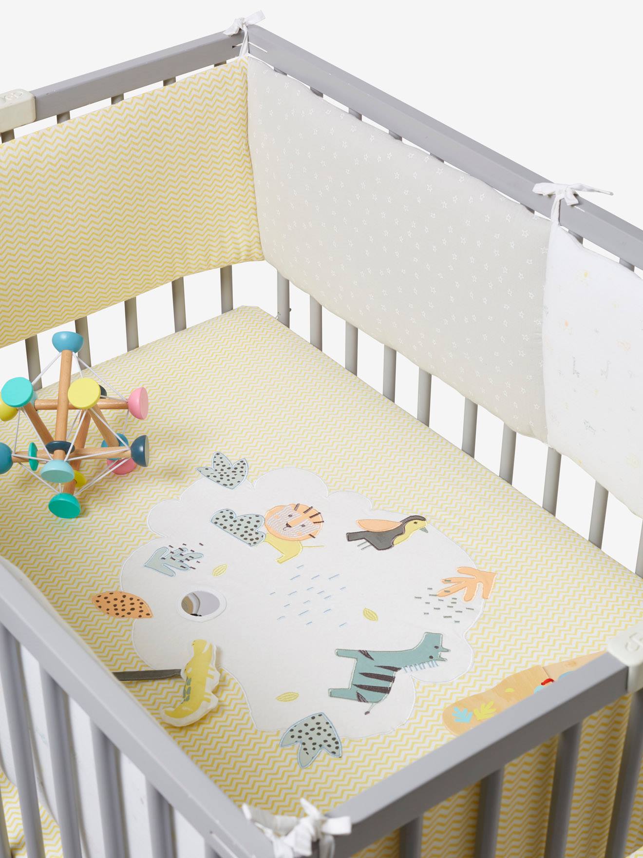 Pacote com 2 fundos estampados em branco transparente com tema de selva.