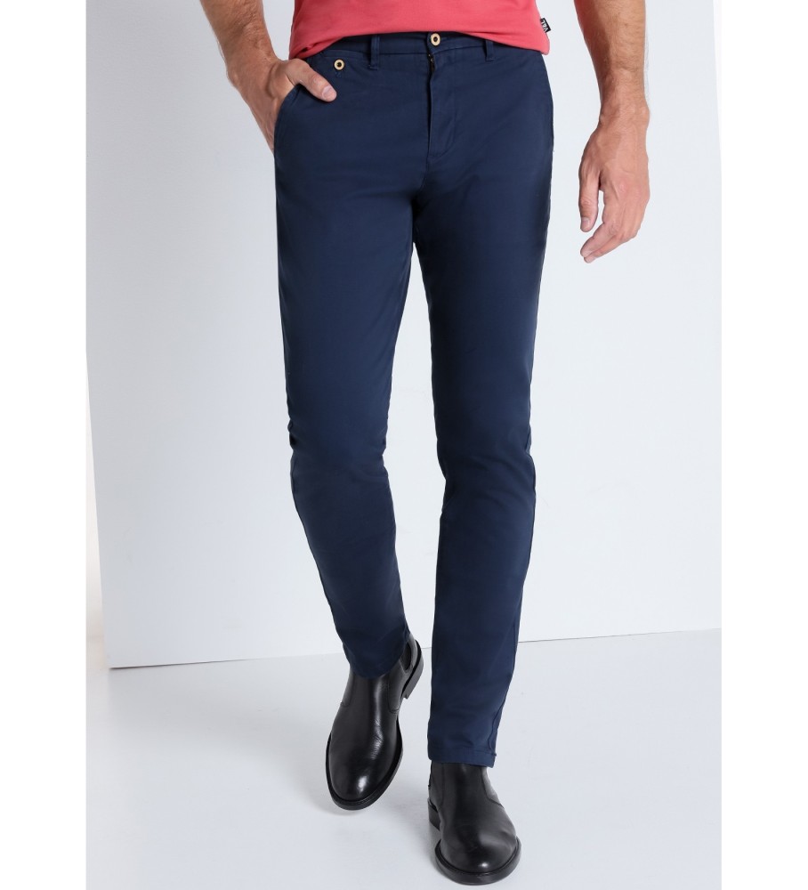 Victorio & Lucchino, Calça Chino V&L em Cetim Pêssego, Cintura Média | Corte Slim