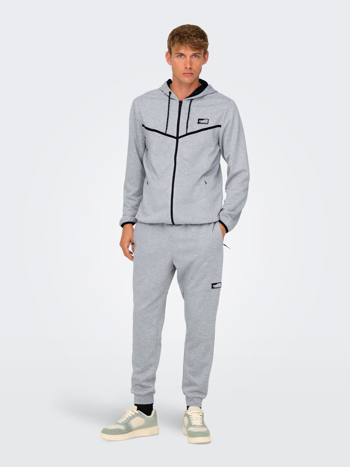 ONSLIAM Normal geschnitten Jogginghose Light Grey Melange