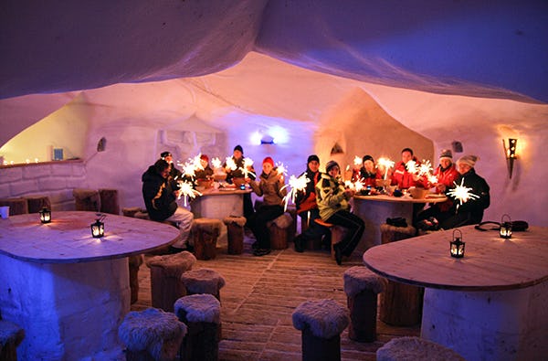 Übernachtung im Iglu und romantisches Wochenende in Ötz