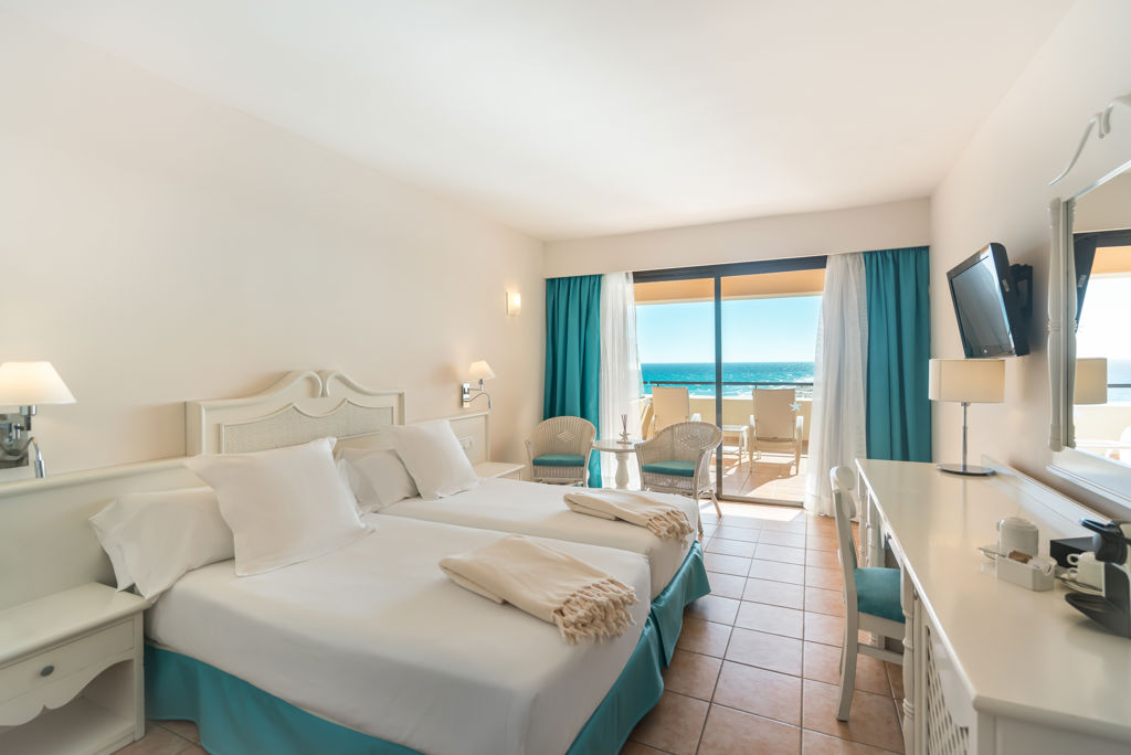 Iberostar Waves Playa Gaviotas All Inclusive - Hotel