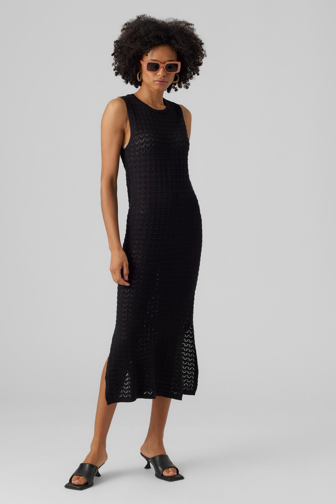Vestido midi sem mangas de crochê - Preto