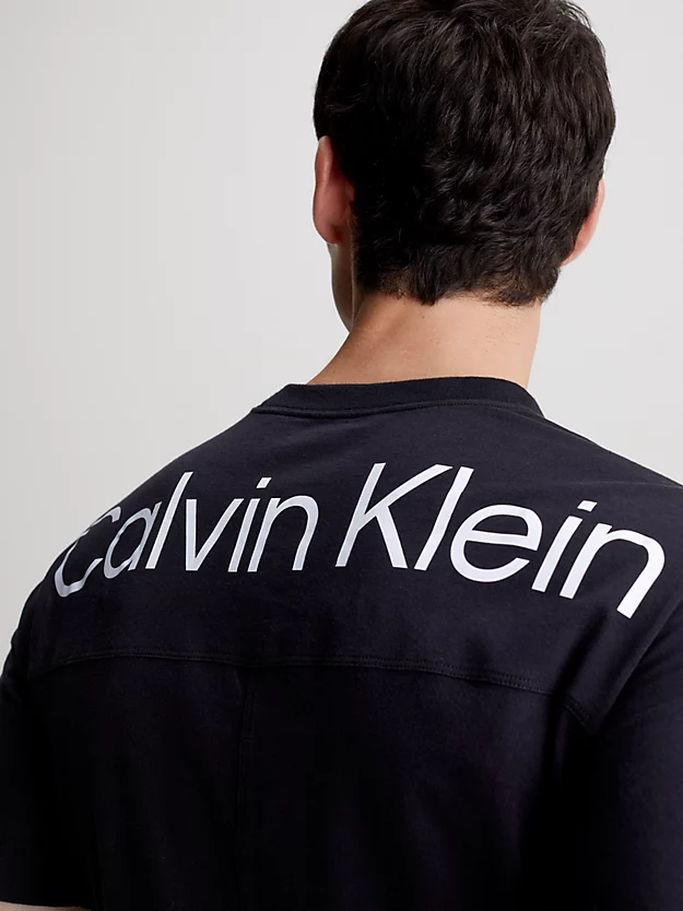 Camiseta de academia