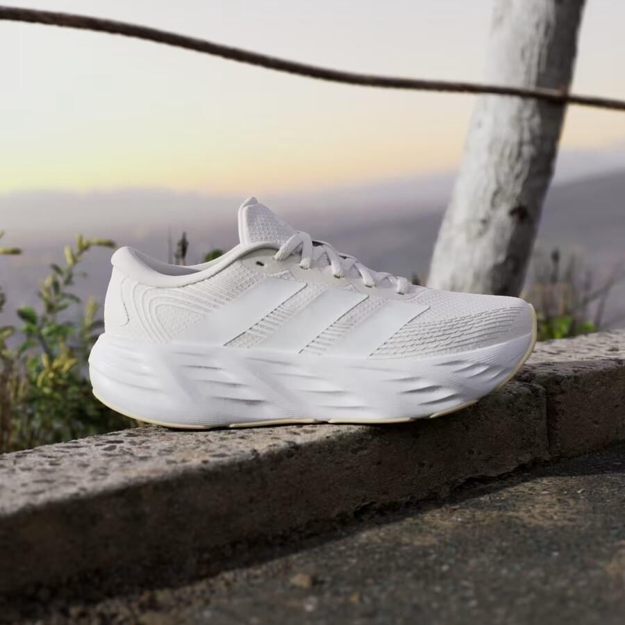 ADIDAS PERFORMANCE Loopschoen 'Galaxy 8' offwhite wolwit
