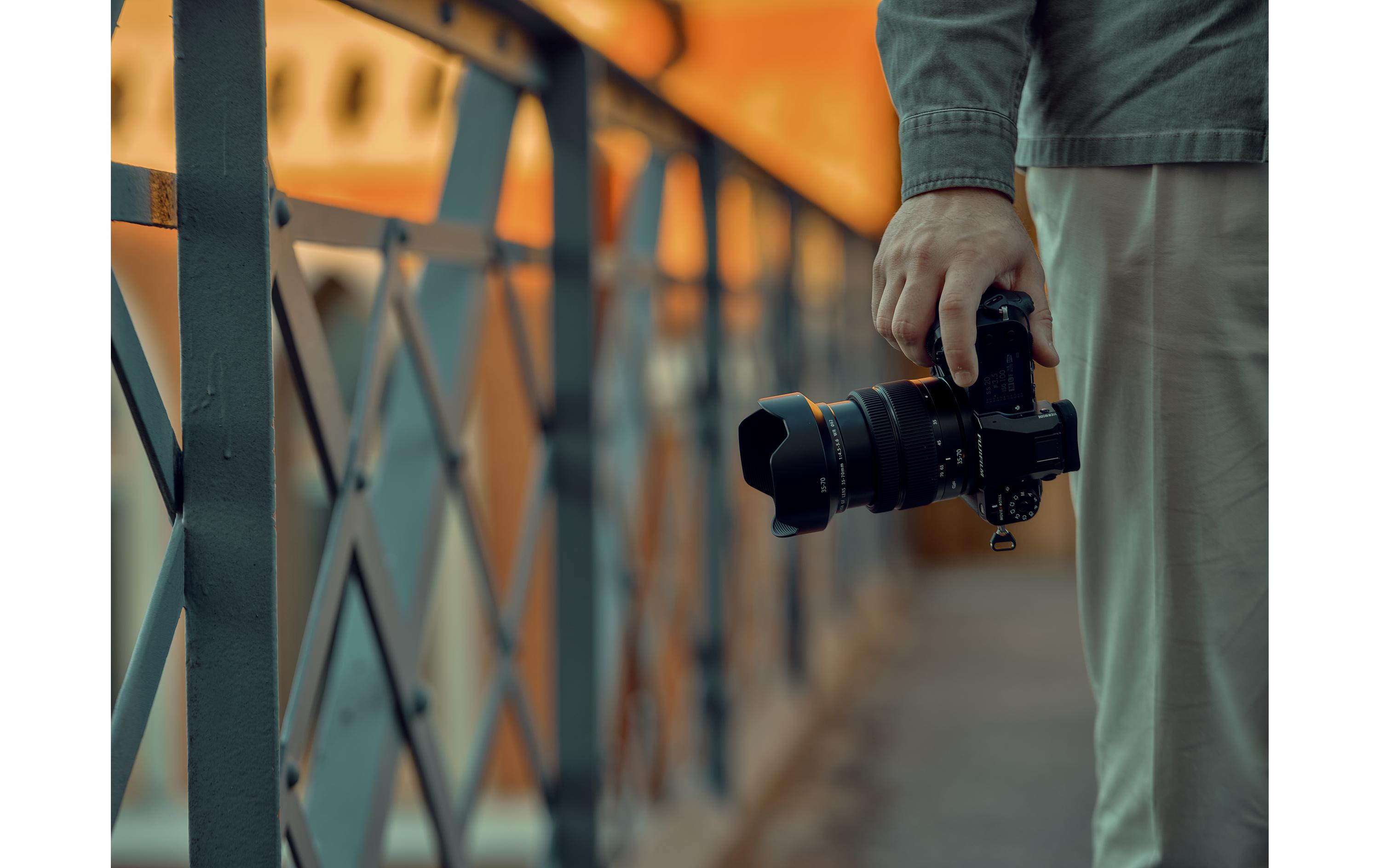 Fotokamera GFX-50S II Body Schwarz<br>Fujifilm GFX 50S II Body More than Full Frame