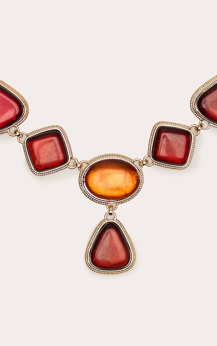 Doré Collier À Pendentif En Résine Imposant