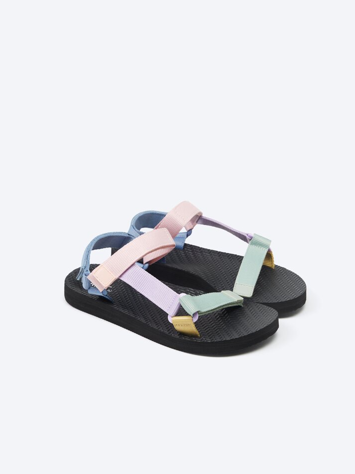 Sandália esportiva - Combinada