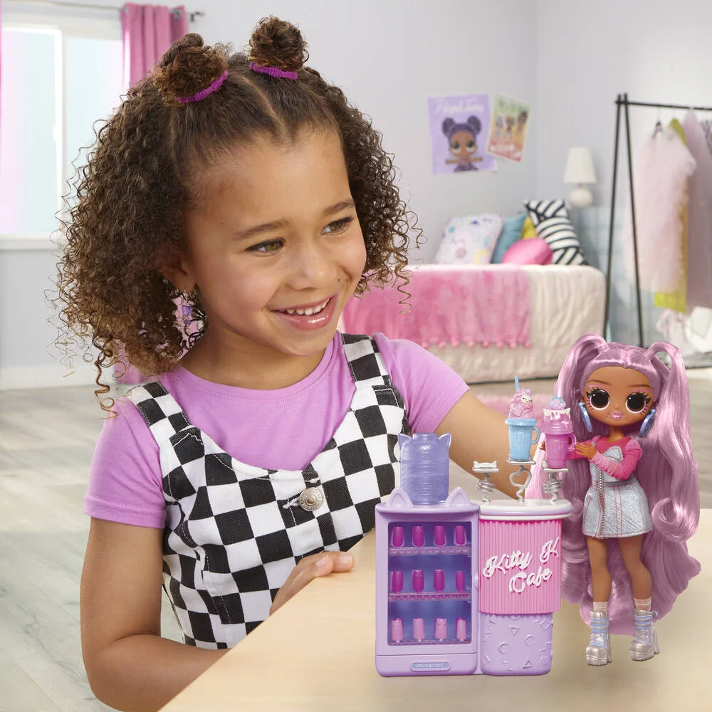 LOL SURPRISE -  OMG SWEET NAILS™ - POUPEE MANNEQUIN KITTY K CAFE 24cm
