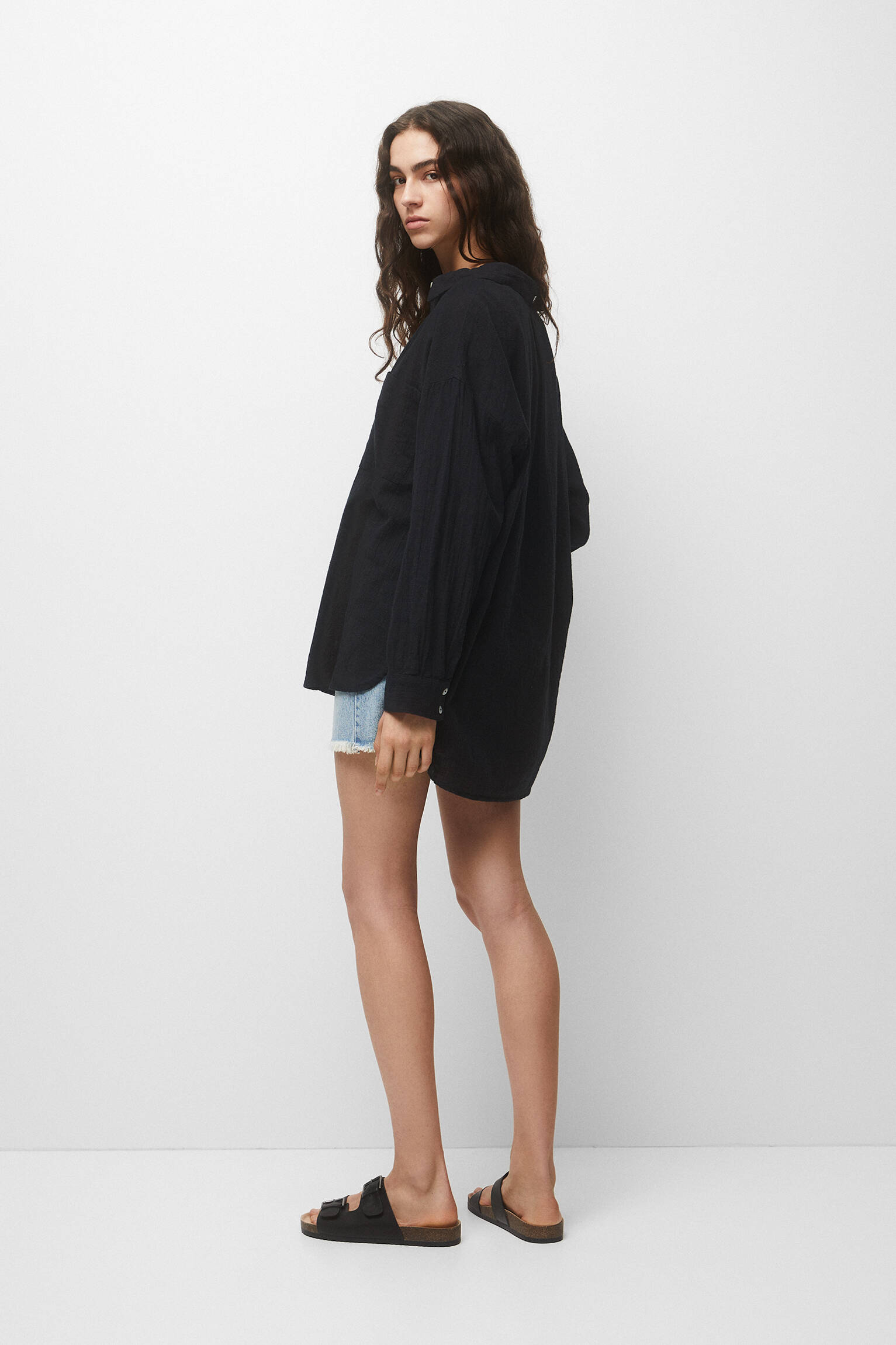 CAMISA RÚSTICA OVERSIZED - PRETA