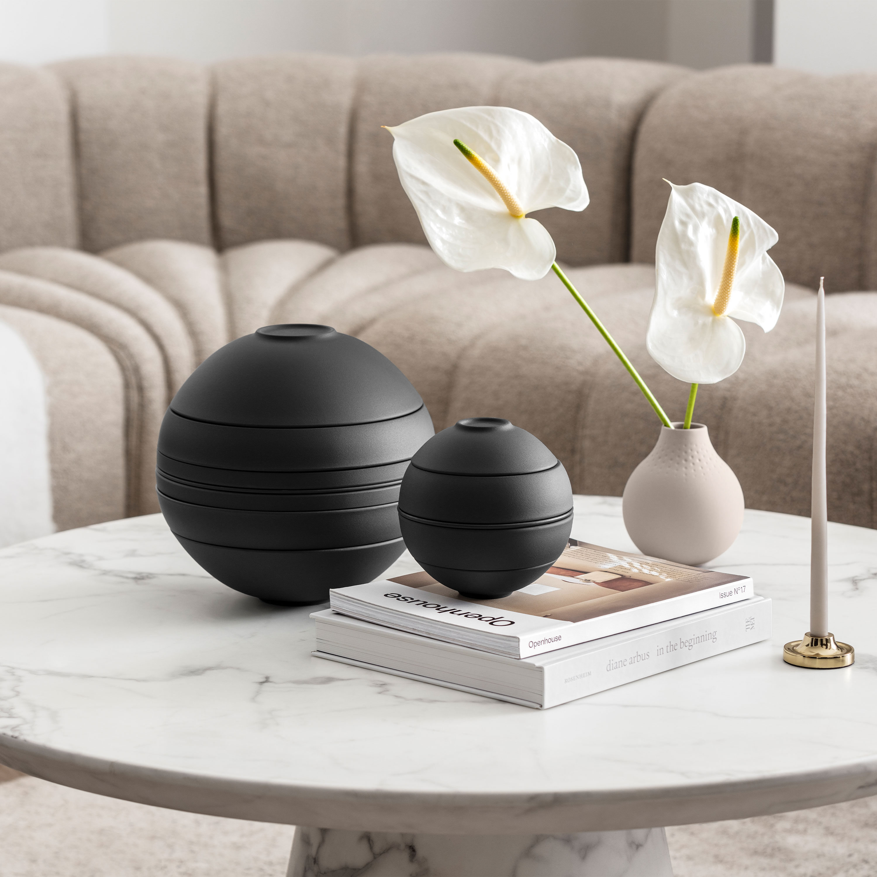 La Boule Dinnerware set Black, Premium Porcelain