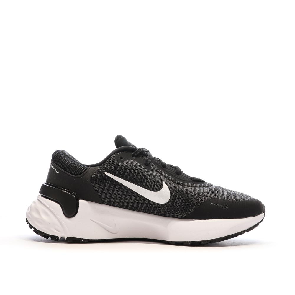 Nike Chaussures de running Noire Femme Nike Renew