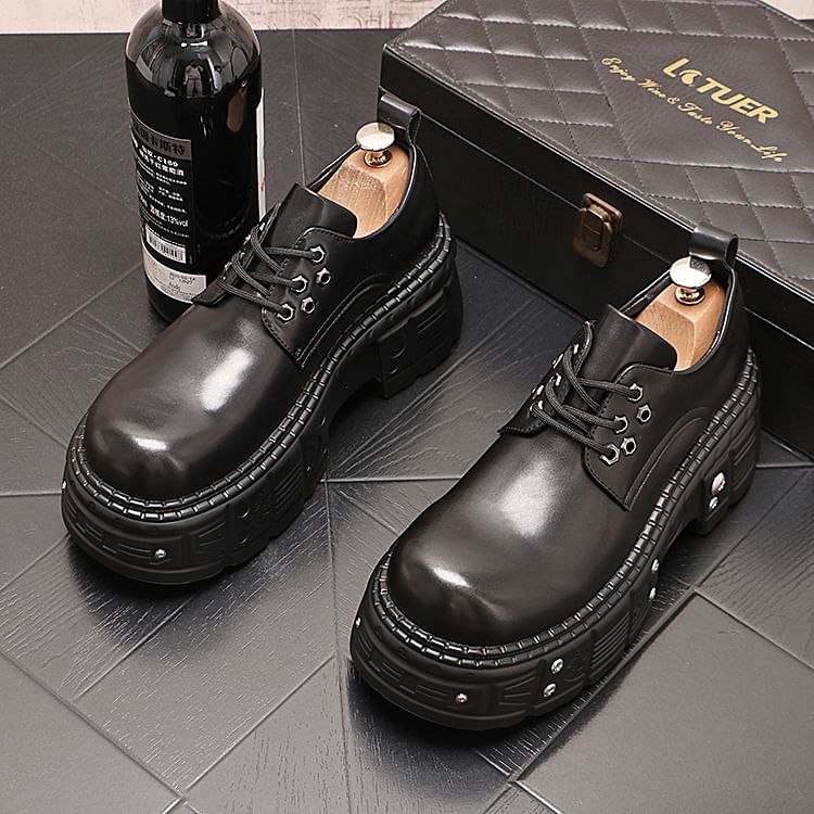 Mr Ozera - Derby-schoenen met studs, veterschoenen en plateauzool en dikke hak