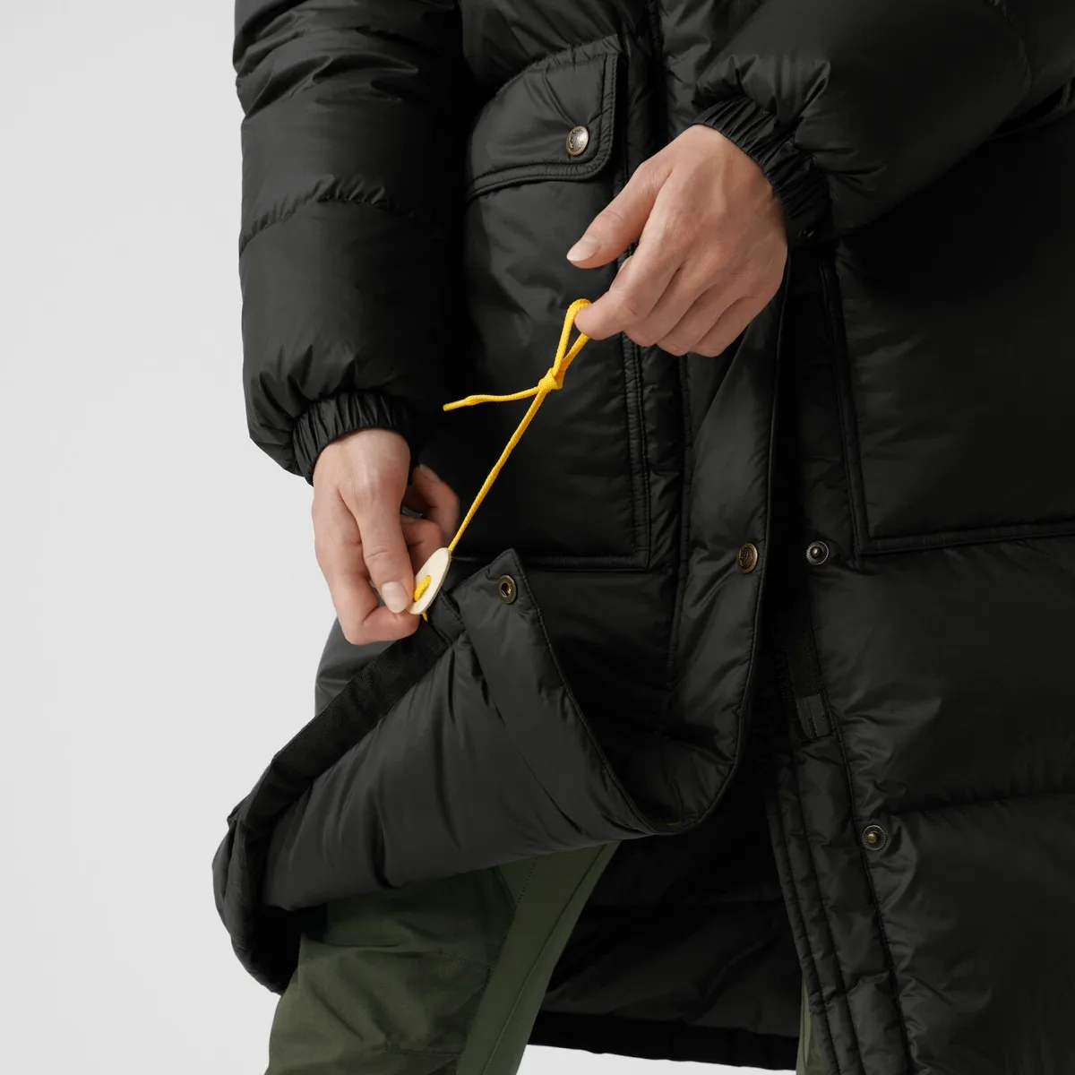 Fjällräven Expedition Long Down Parka Women's Deep Forest