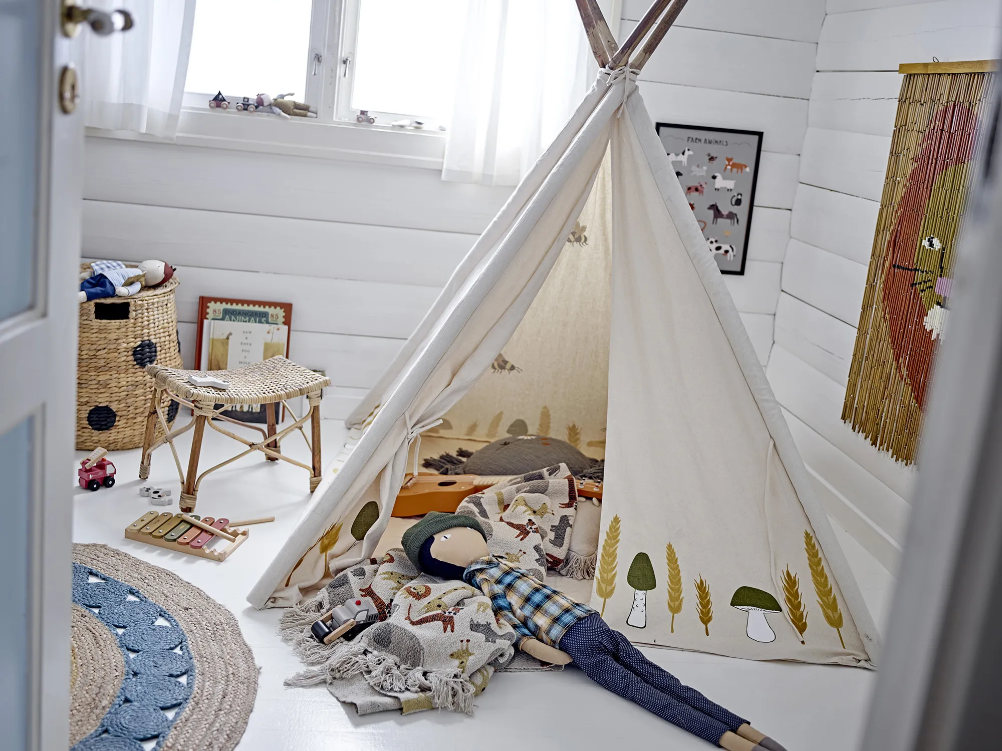Bloomingville Millo Legetipi