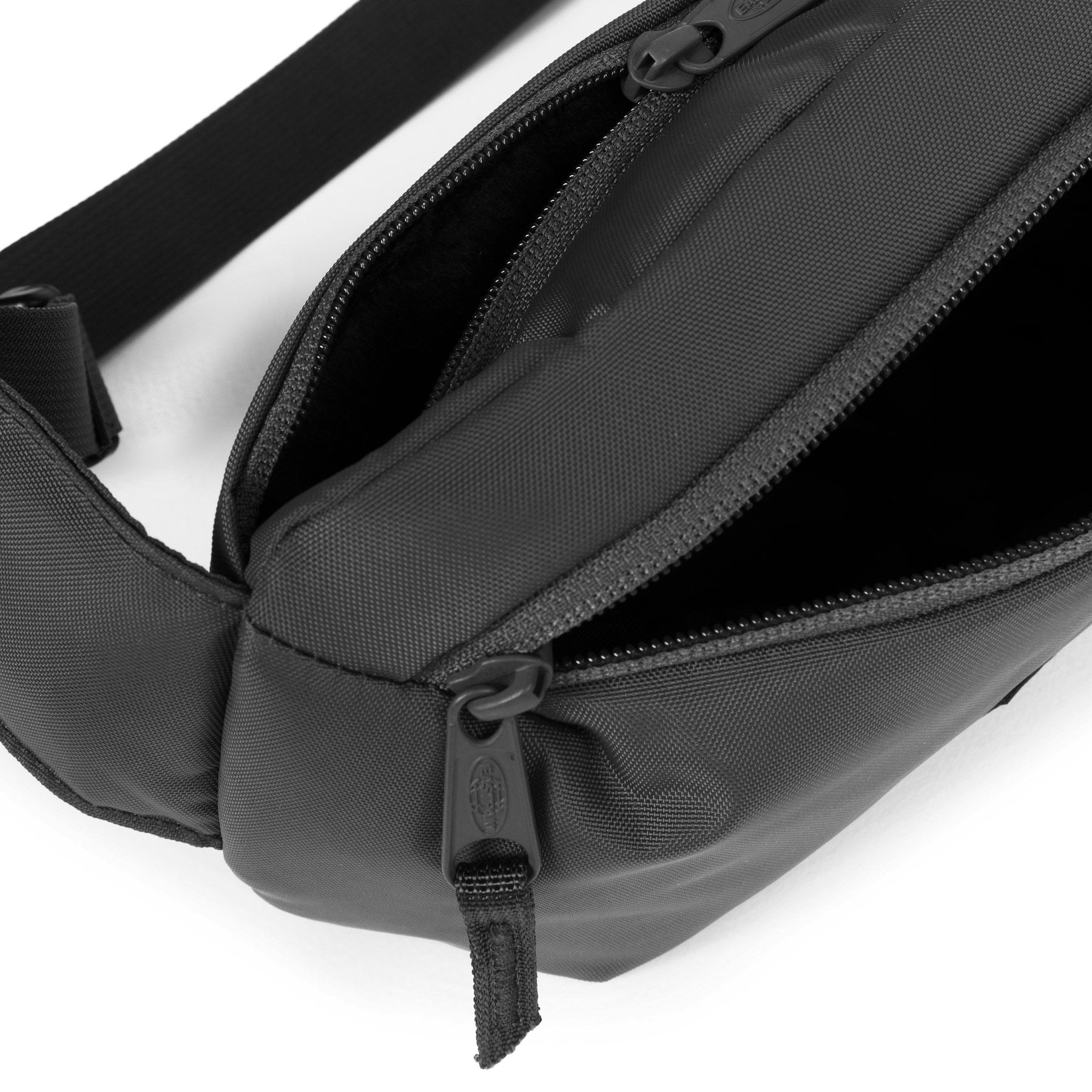 Cnnct F Waist Black