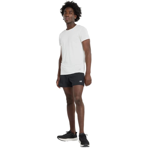 Short trail NEW BALANCE AC LINED SHORT 5 IN M BLACK