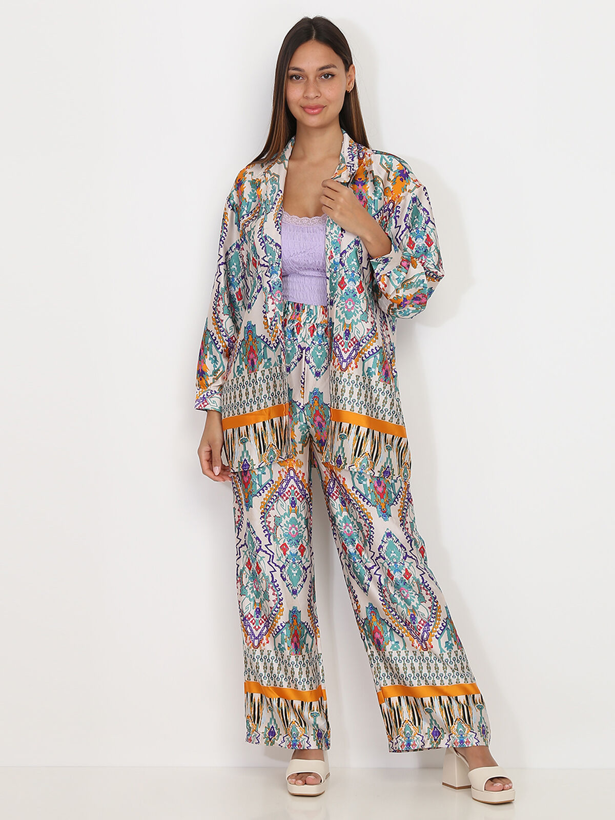 Chemise satinée à imprimé ethnique- Blanc