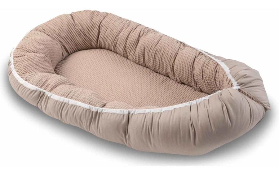 Babynest Waffel Uni Sand 55 x 95 cmKuschelnest für Babys
