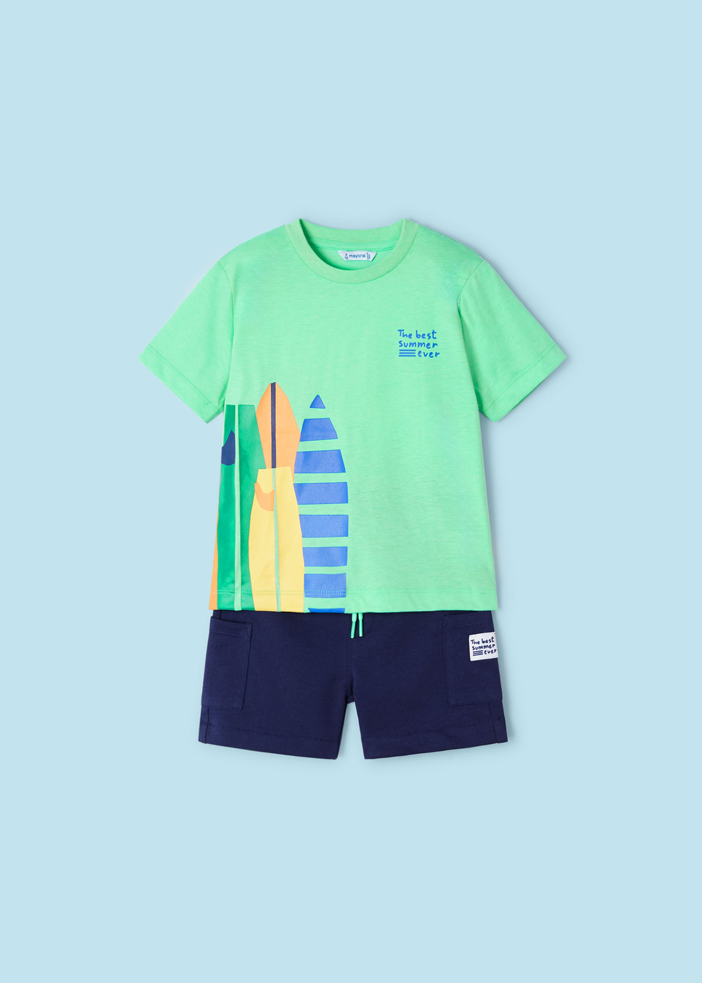 Conjunto de surf de duas peças Better Cotton para meninos, cor menta.