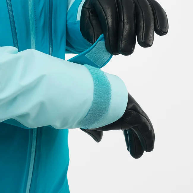 BRILLIANT  Isolierte Kapuzenjacke Damen